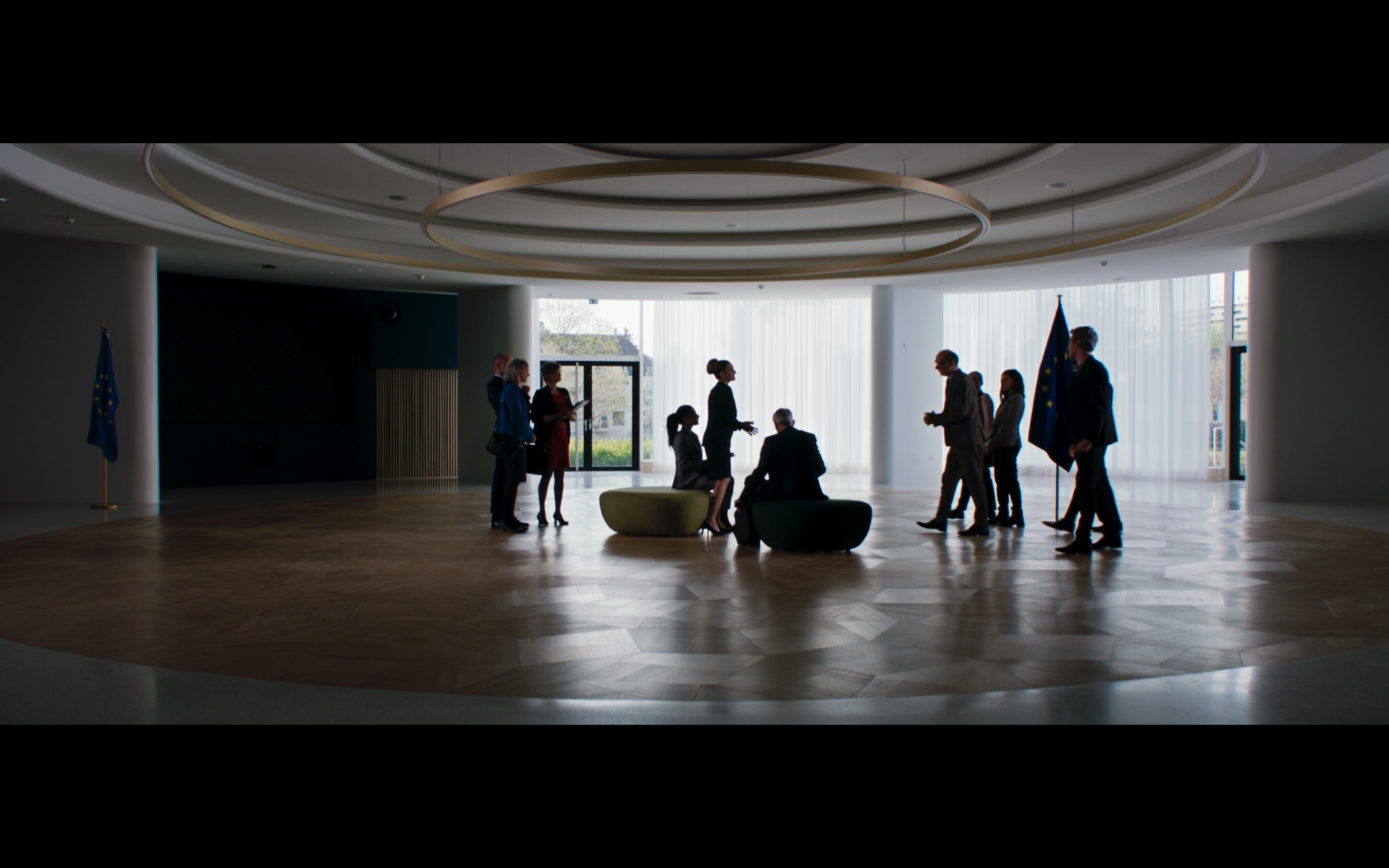 Parlement, de Noé Debré - série - saison 3 & 4